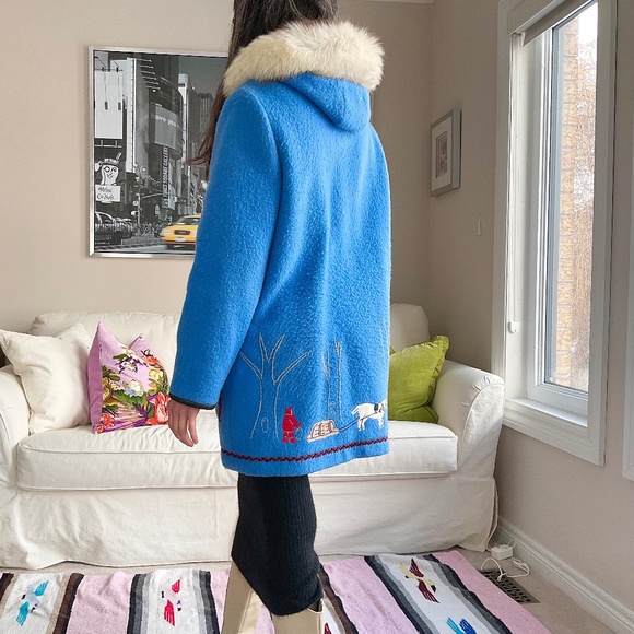 Vintage embroidery and applique scenic fur trim winter coat - Picture 6 of 16